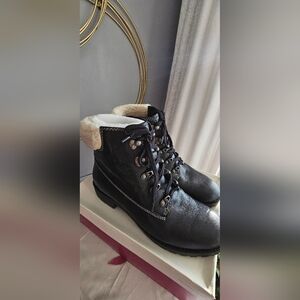 NEW Naturalizer Black Leather Women's Boots